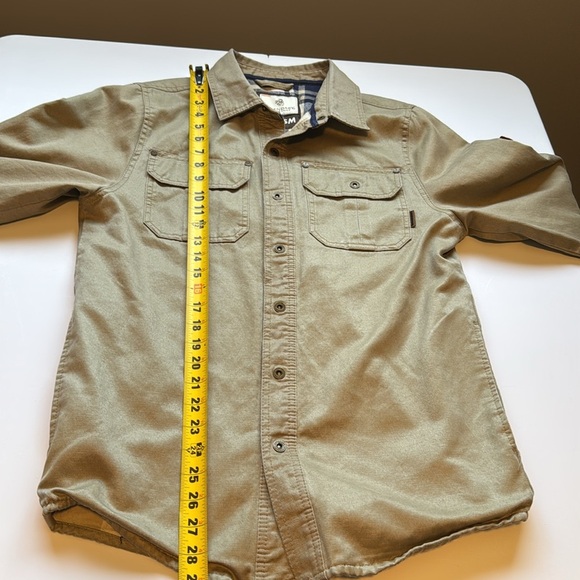 Legendary Whitetails Plaid Shirt - Picture 10 of 12